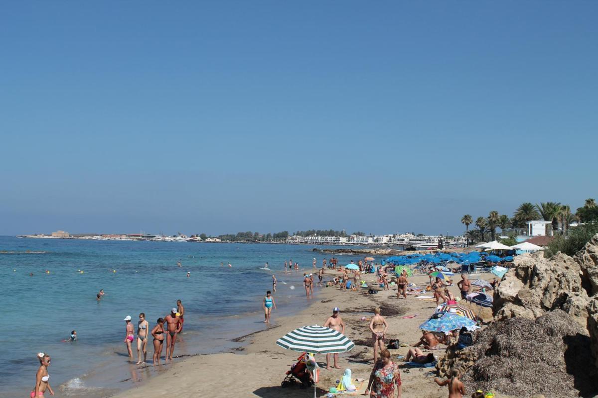 Charming Holiday Retreat Kato Paphos Apt 400M To The Beach 아파트 외부 사진