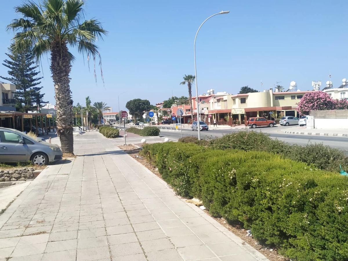Charming Holiday Retreat Kato Paphos Apt 400M To The Beach 외부 사진