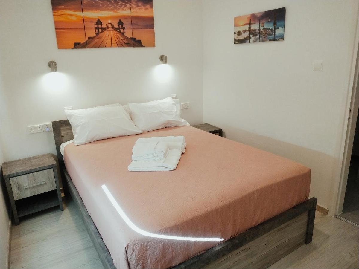 Charming Holiday Retreat Kato Paphos Apt 400M To The Beach 외부 사진