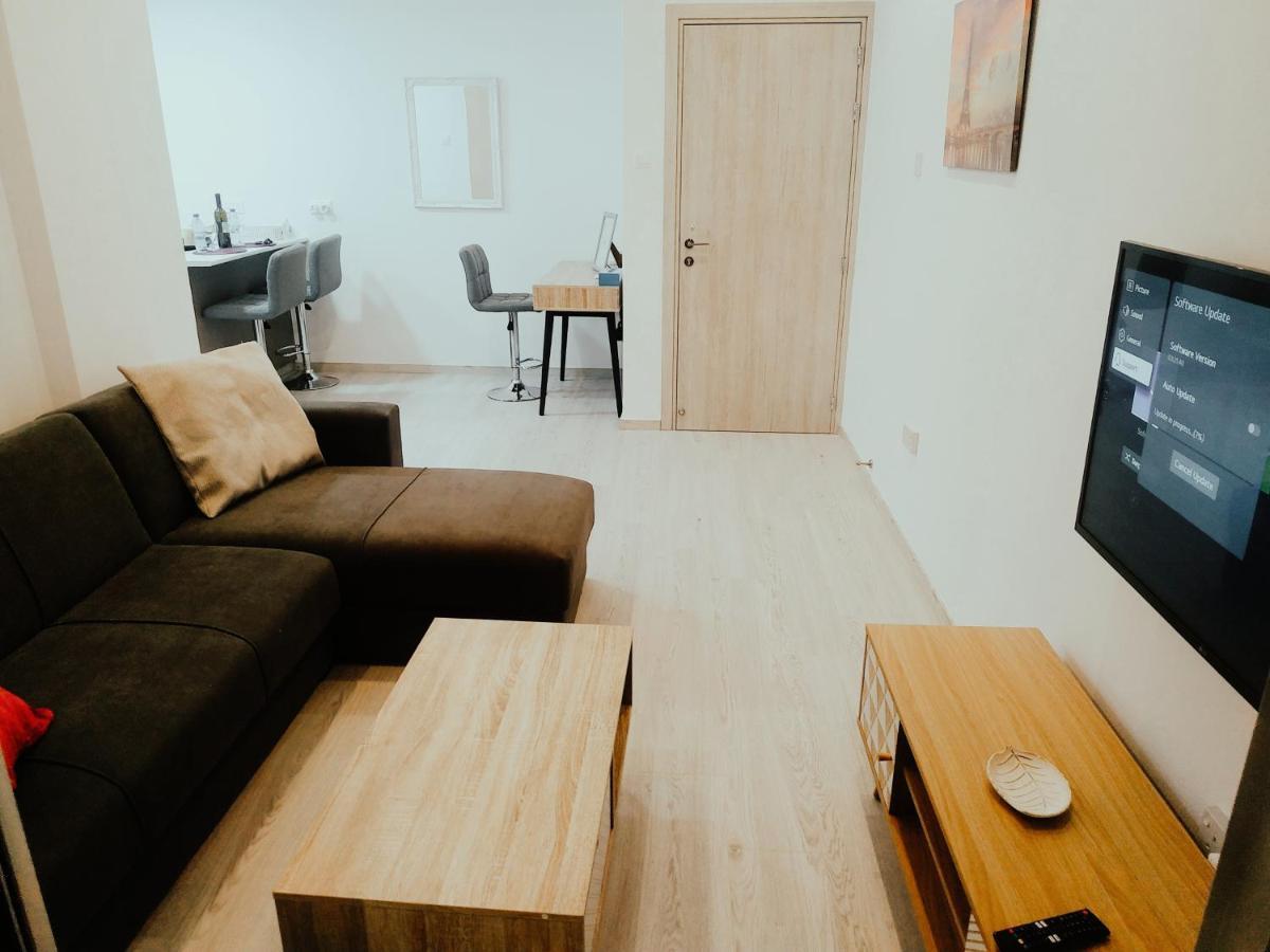 Charming Holiday Retreat Kato Paphos Apt 400M To The Beach 외부 사진