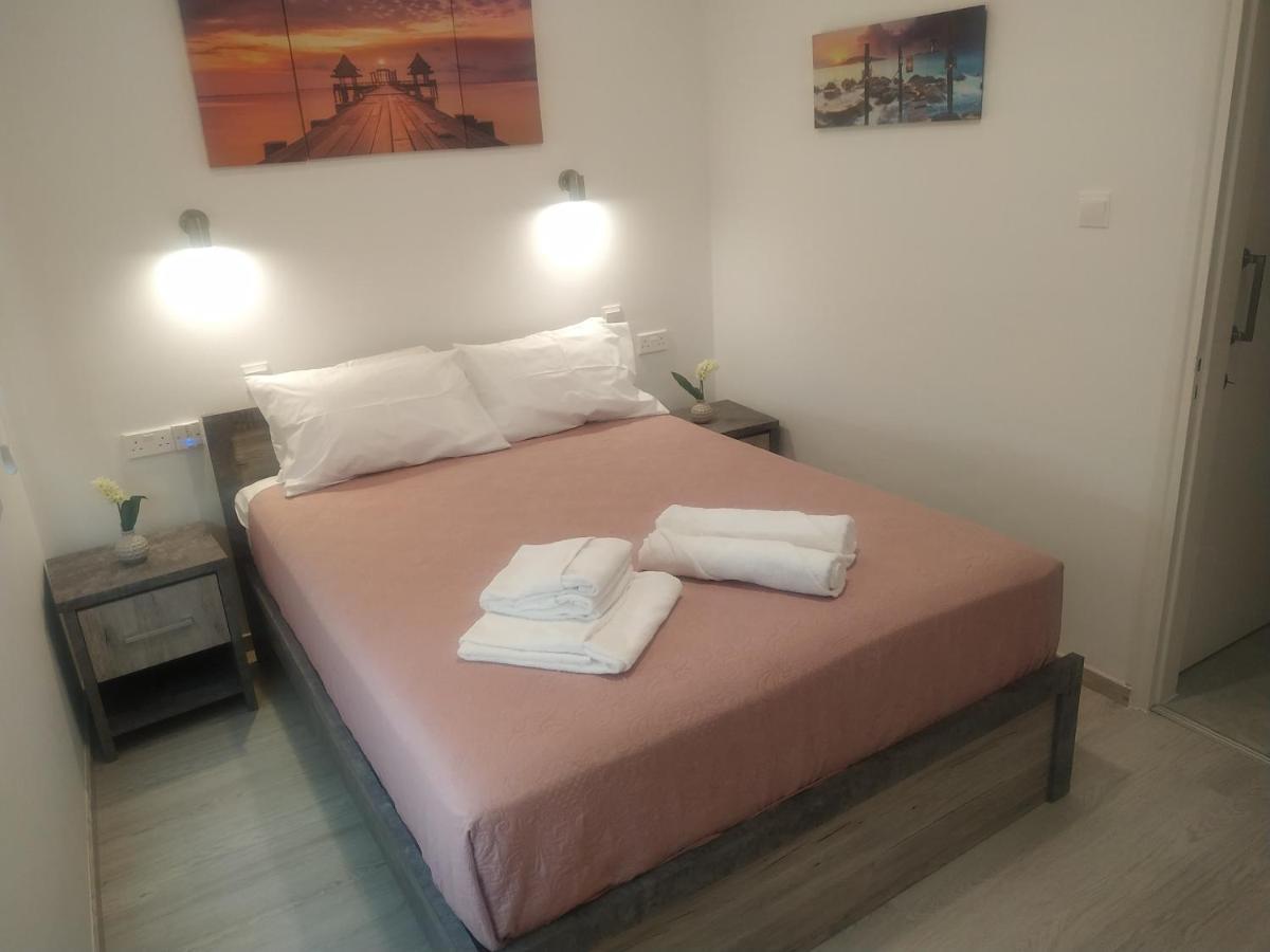 Charming Holiday Retreat Kato Paphos Apt 400M To The Beach 아파트 외부 사진