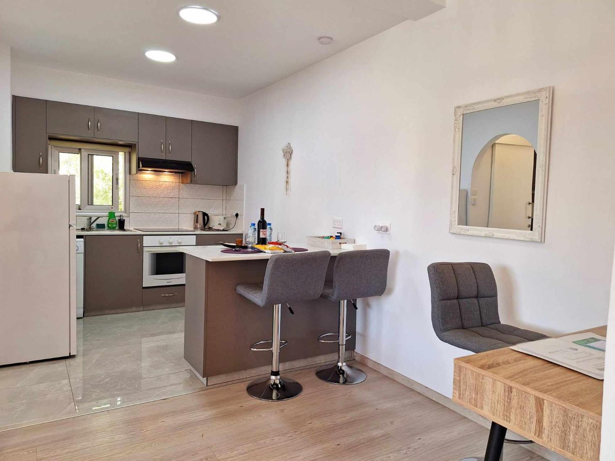 Charming Holiday Retreat Kato Paphos Apt 400M To The Beach 외부 사진