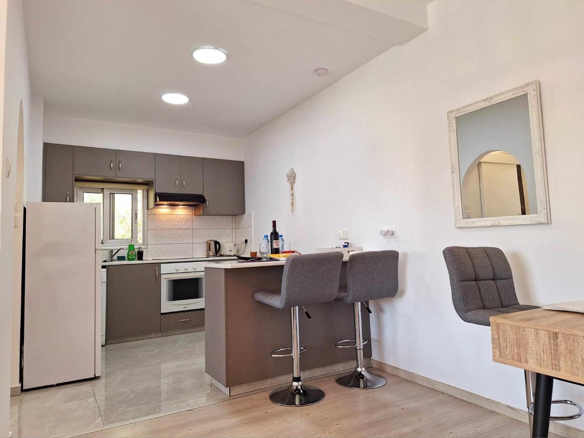 Charming Holiday Retreat Kato Paphos Apt 400M To The Beach 외부 사진
