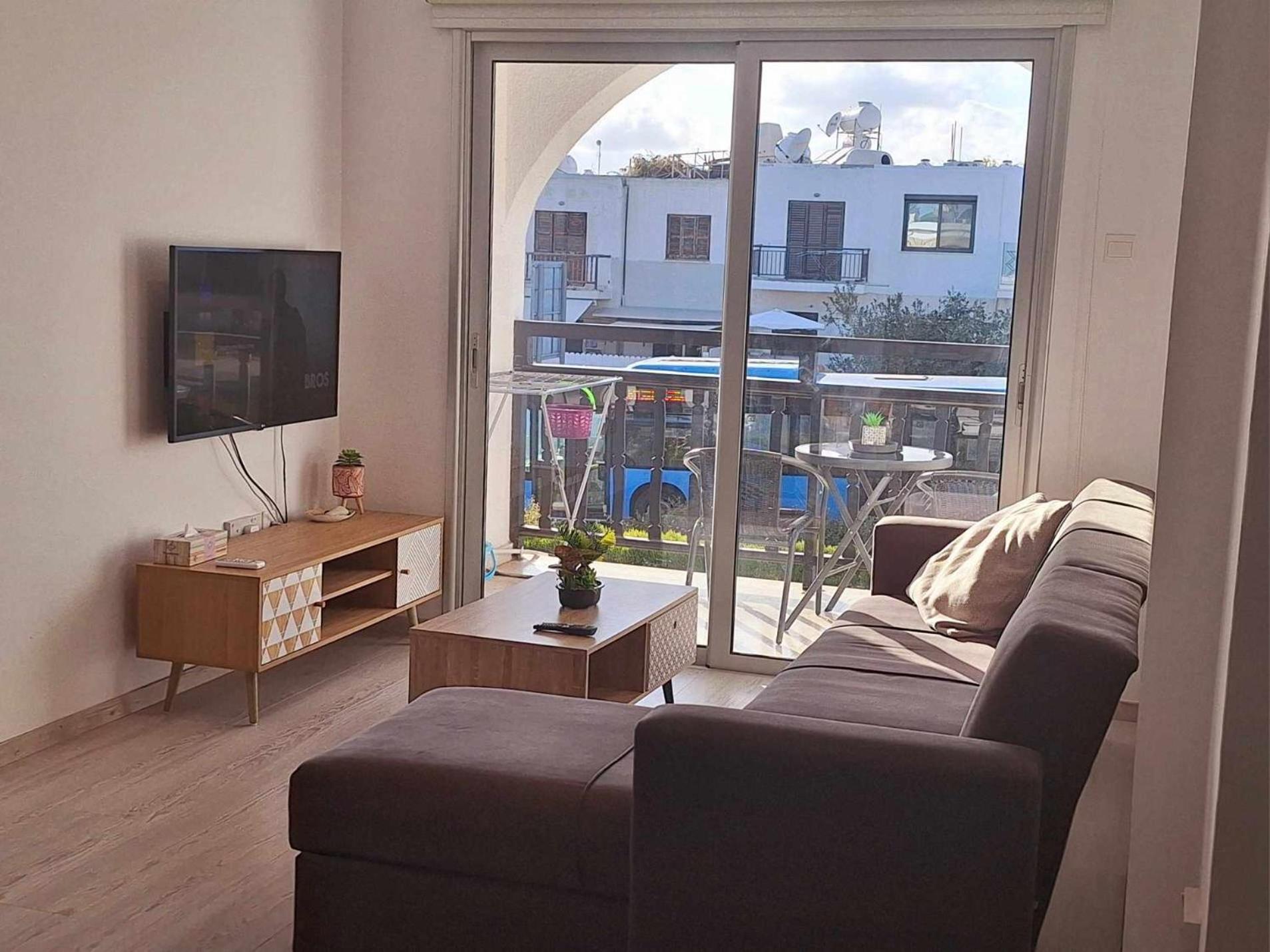Charming Holiday Retreat Kato Paphos Apt 400M To The Beach 외부 사진