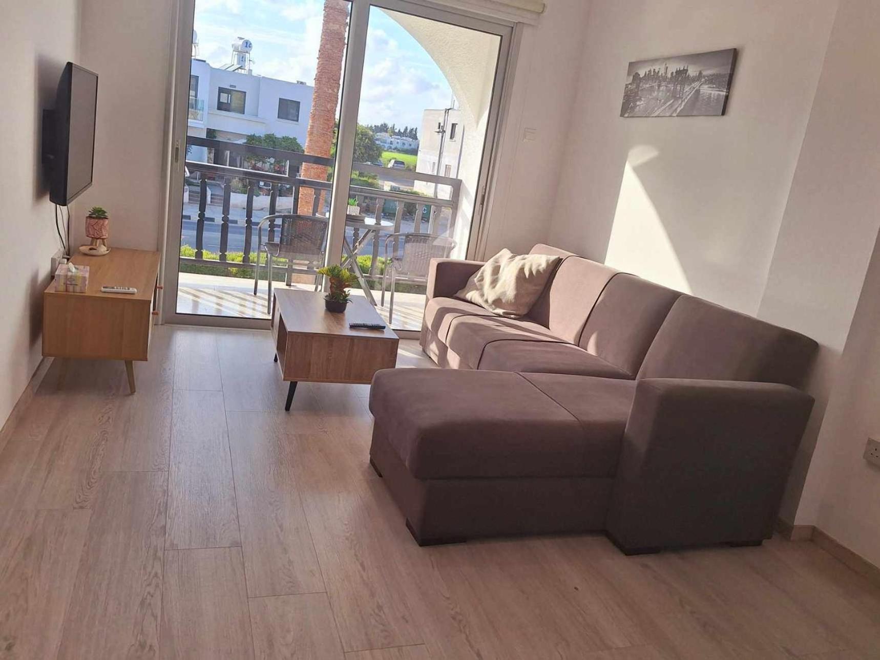 Charming Holiday Retreat Kato Paphos Apt 400M To The Beach 아파트 외부 사진